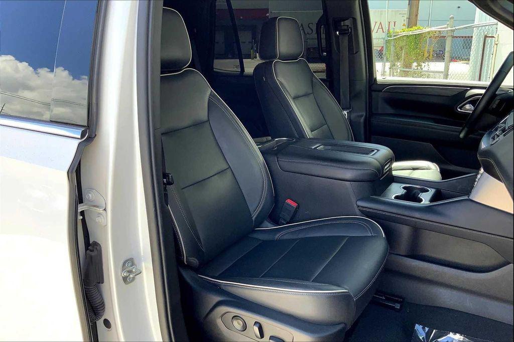 used 2021 GMC Yukon car, priced at $49,422