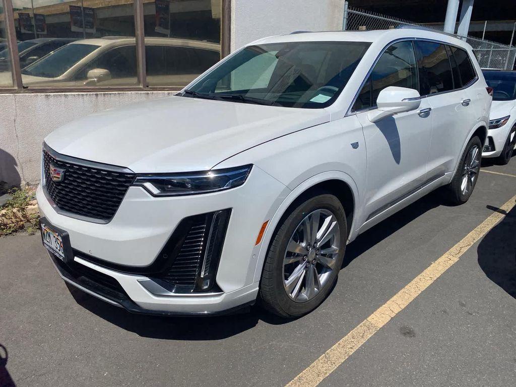 used 2023 Cadillac XT6 car, priced at $47,435