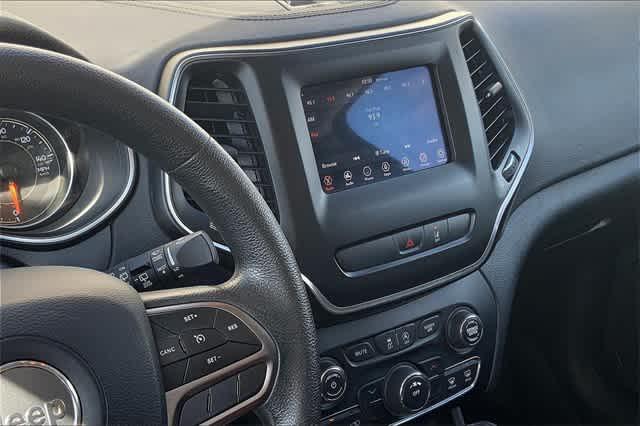 used 2021 Jeep Cherokee car, priced at $18,704