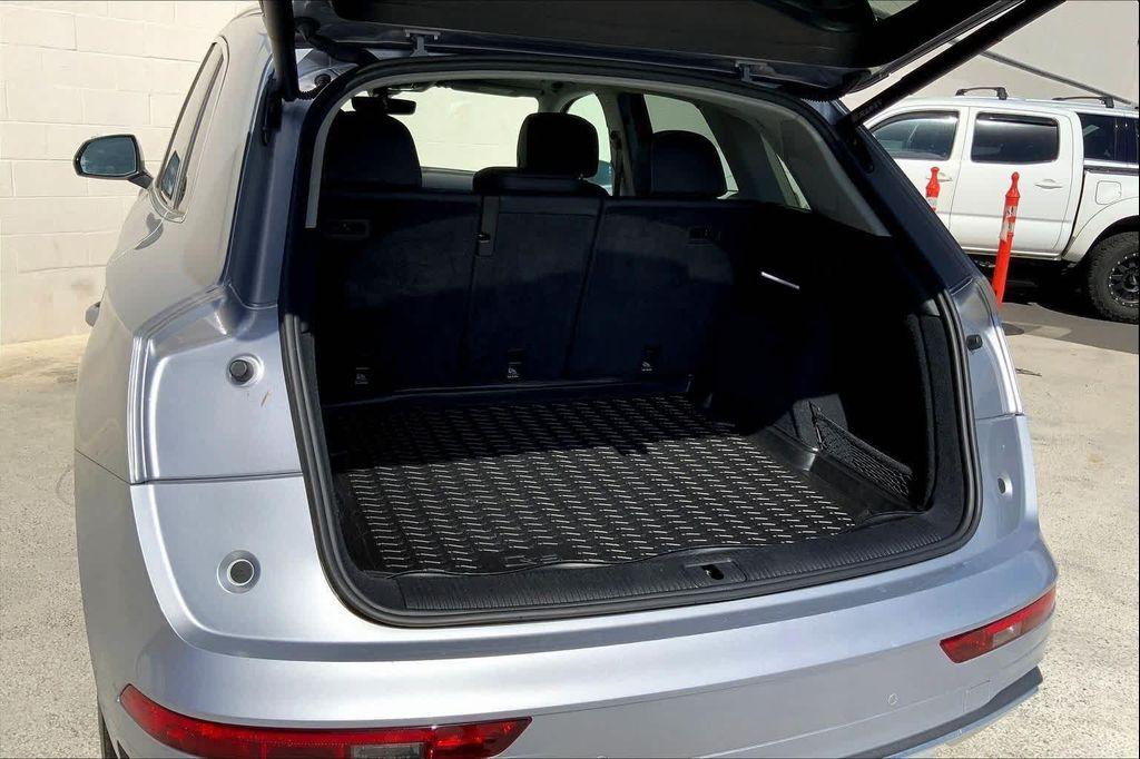 used 2022 Audi Q5 car, priced at $30,590