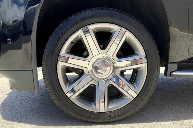 used 2020 Cadillac Escalade ESV car, priced at $39,766