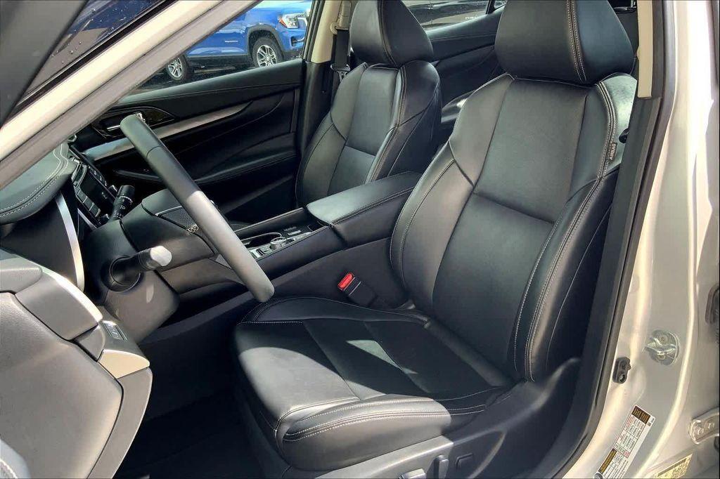 used 2022 Nissan Maxima car, priced at $24,460