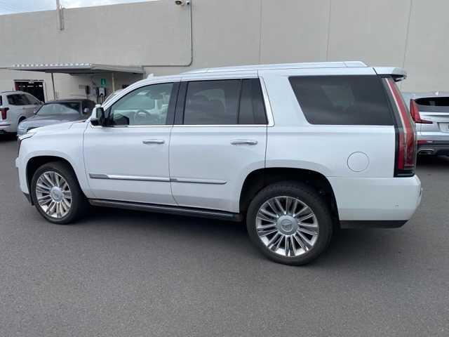 used 2020 Cadillac Escalade car, priced at $50,971