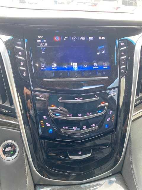 used 2020 Cadillac Escalade car, priced at $50,971