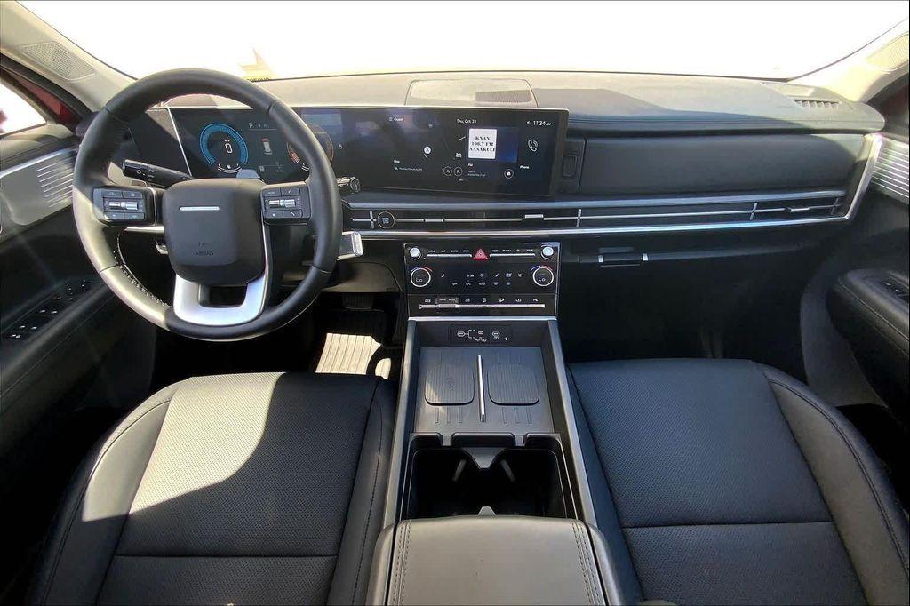 used 2025 Hyundai Santa Fe car, priced at $37,307