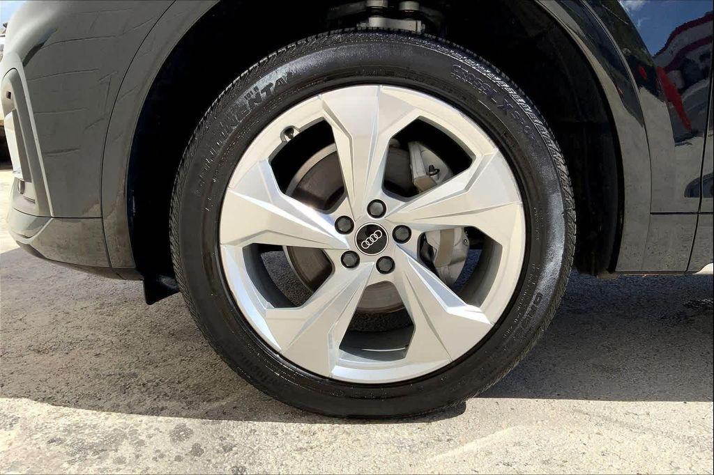 used 2021 Audi Q5 car, priced at $26,699