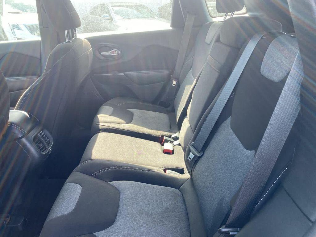 used 2014 Jeep Cherokee car, priced at $9,761