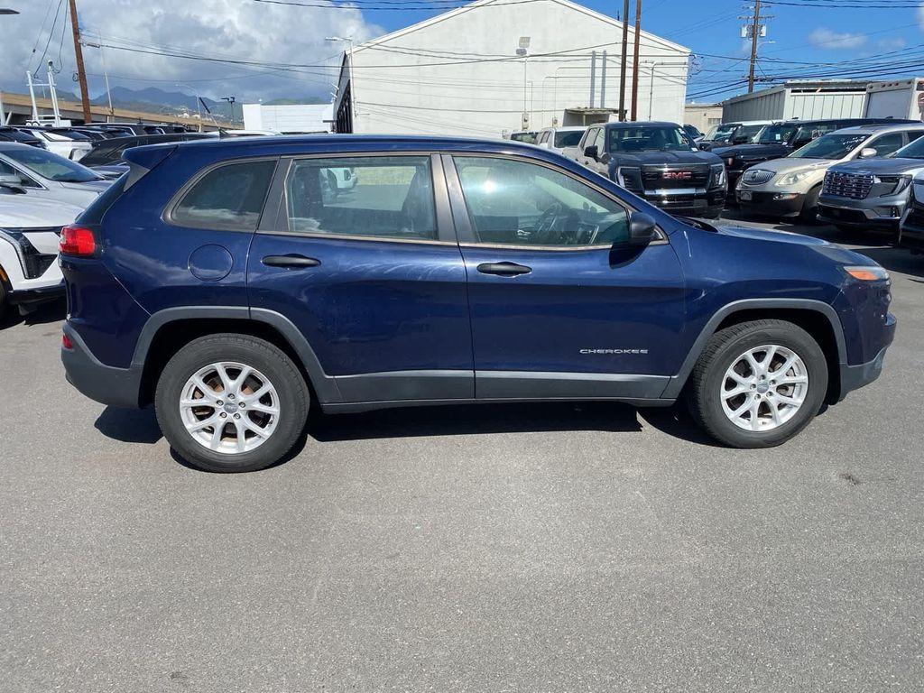 used 2014 Jeep Cherokee car, priced at $9,761