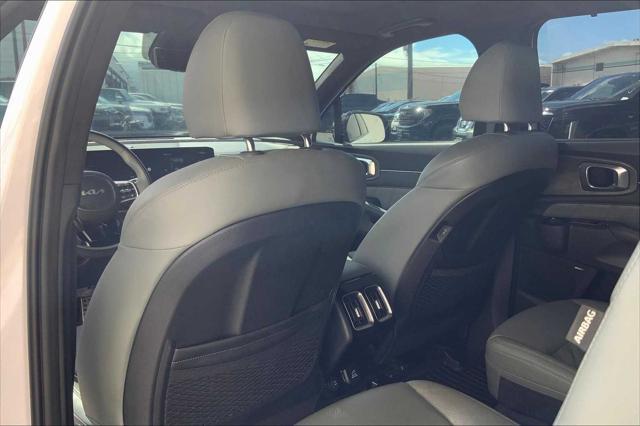 used 2024 Kia Sorento car, priced at $39,301