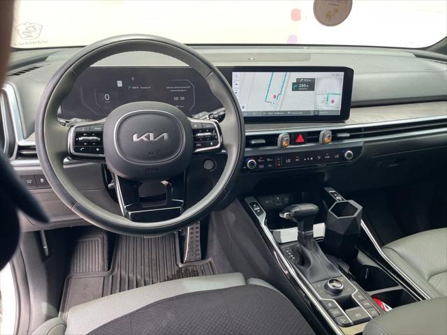 used 2024 Kia Sorento car, priced at $39,555
