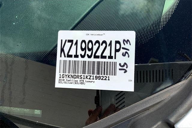 used 2019 Cadillac XT5 car, priced at $23,827