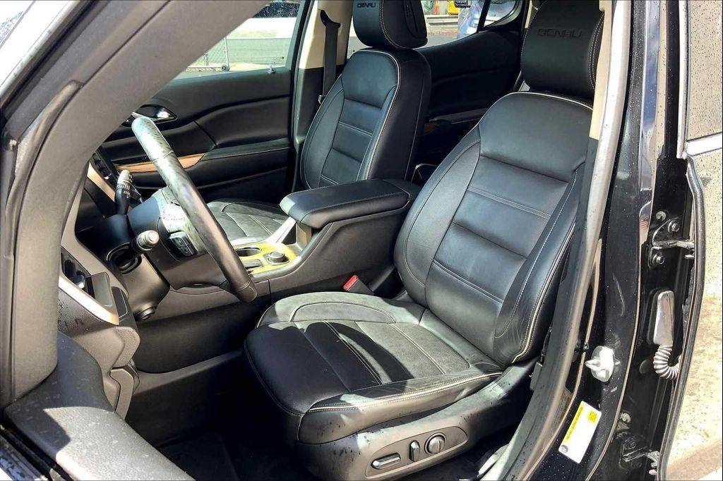 used 2017 GMC Acadia car, priced at $19,209