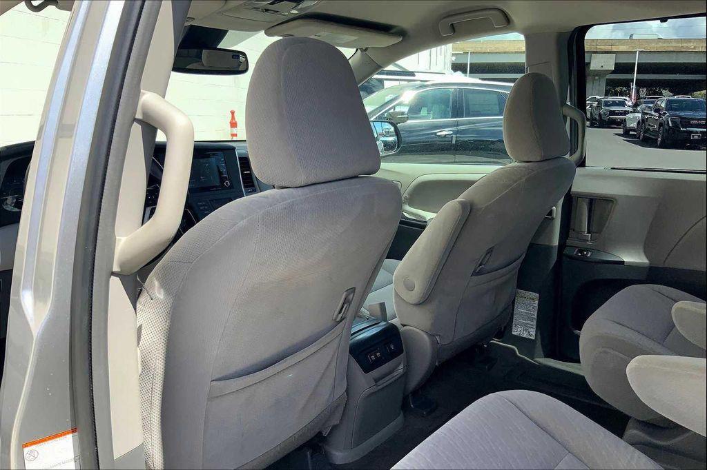 used 2018 Toyota Sienna car, priced at $20,462