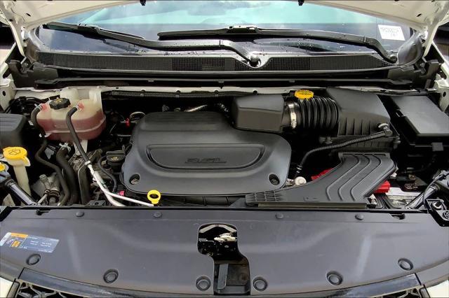 used 2021 Chrysler Pacifica car, priced at $30,590