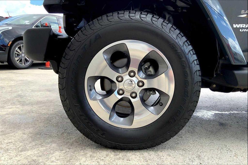 used 2017 Jeep Wrangler Unlimited car, priced at $25,009