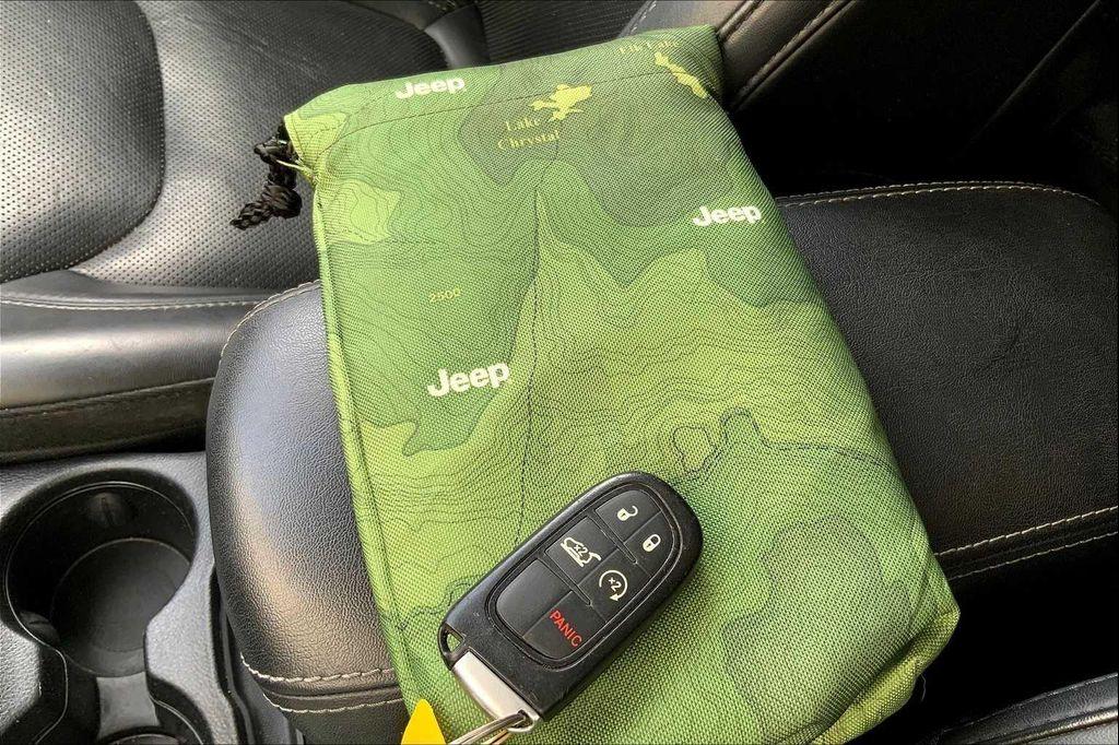 used 2019 Jeep Cherokee car, priced at $16,734