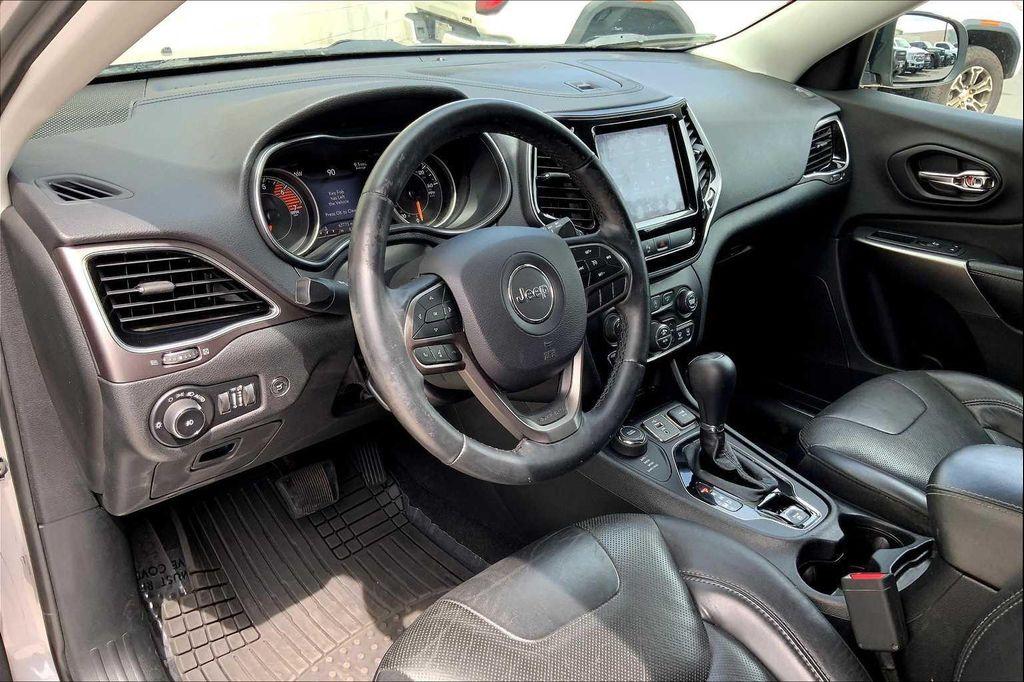 used 2019 Jeep Cherokee car, priced at $16,734