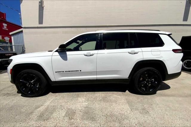 used 2023 Jeep Grand Cherokee L car, priced at $34,991