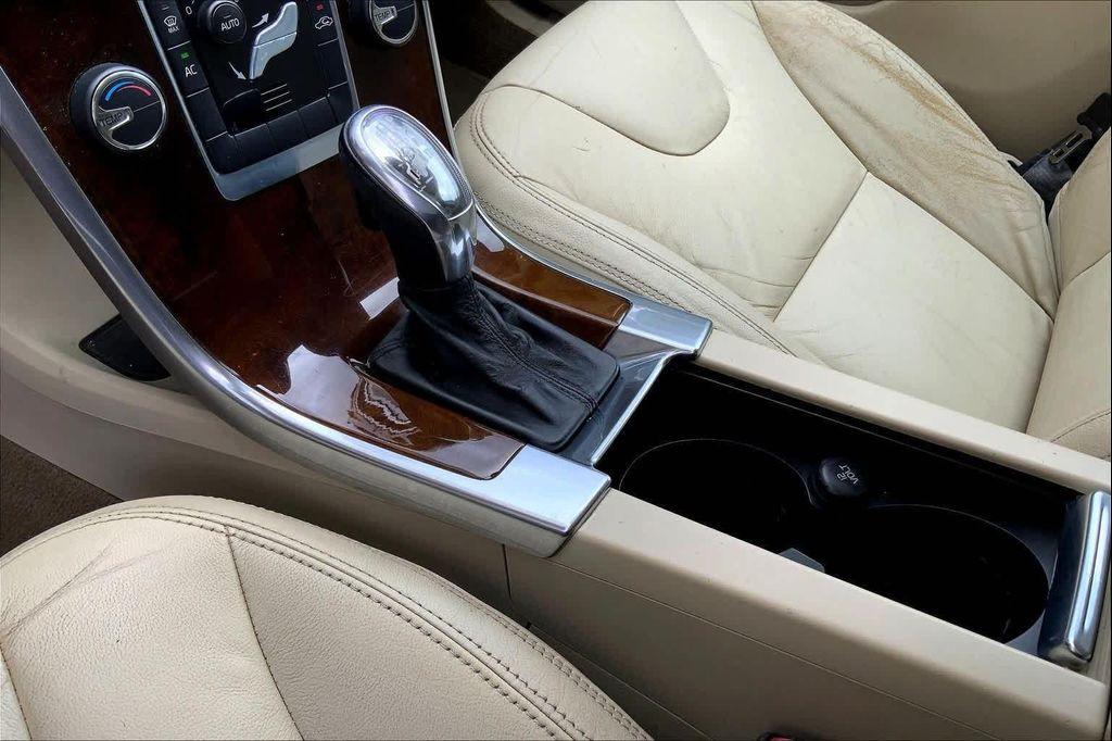 used 2013 Volvo XC60 car, priced at $8,792