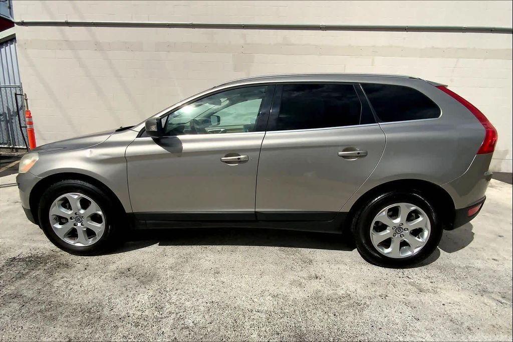 used 2013 Volvo XC60 car, priced at $8,792