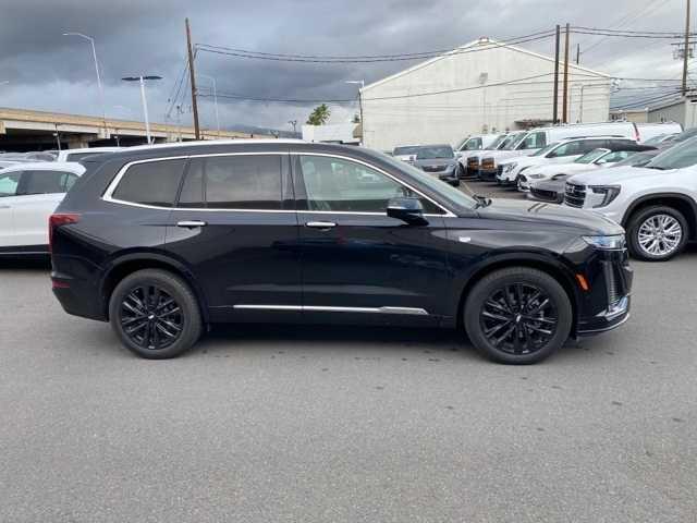 used 2021 Cadillac XT6 car, priced at $38,218