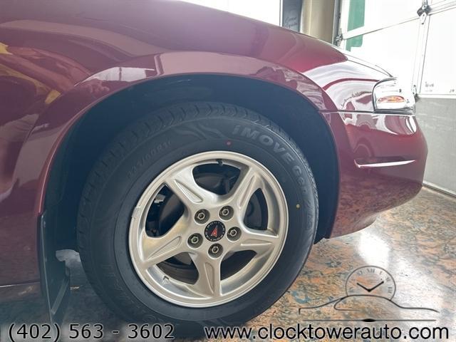 used 2002 Pontiac Bonneville car