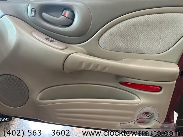 used 2002 Pontiac Bonneville car