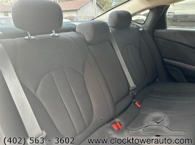 used 2015 Chrysler 200 car, priced at $10,000