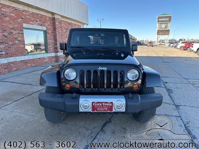 used 2013 Jeep Wrangler Unlimited car, priced at $17,500