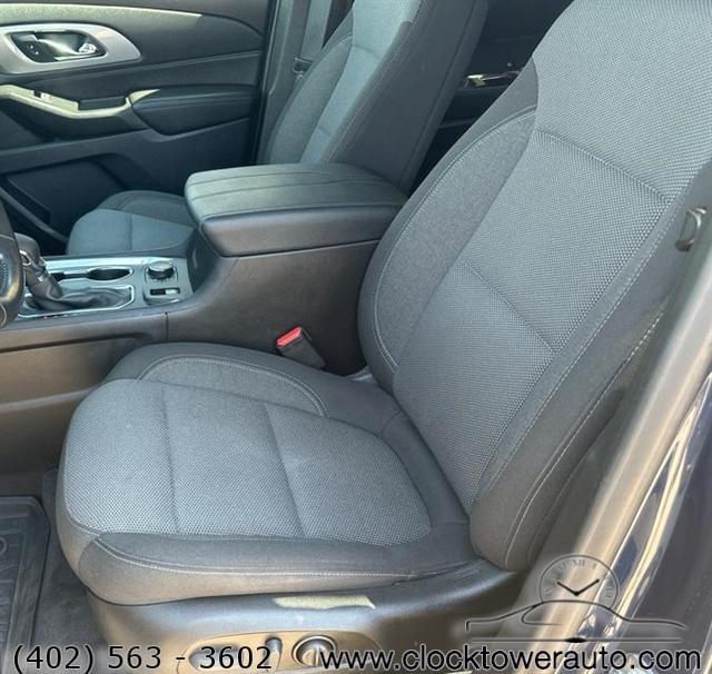 used 2022 Chevrolet Traverse car, priced at $27,500