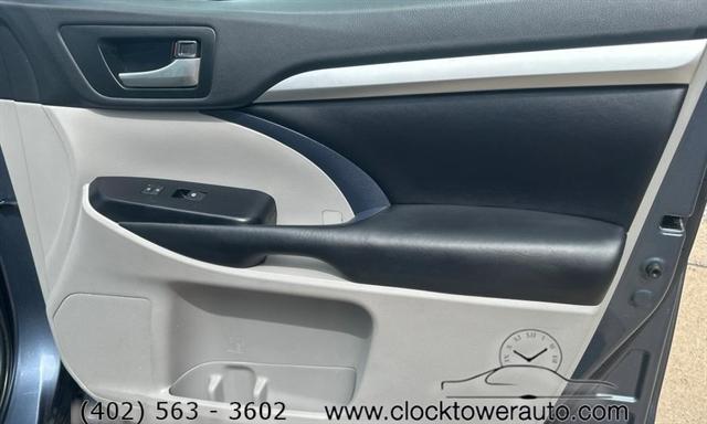 used 2018 Toyota Highlander car, priced at $25,000