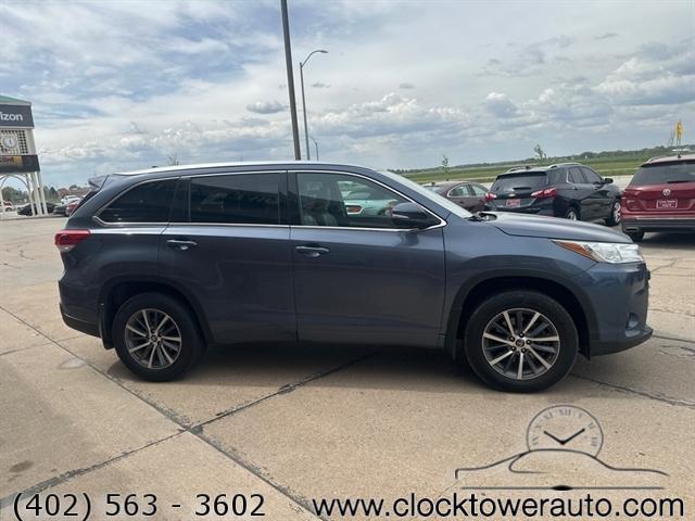 used 2018 Toyota Highlander car, priced at $25,500