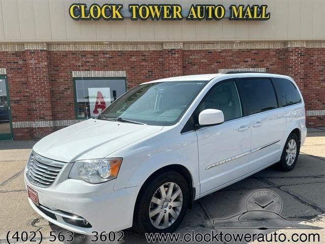 used 2015 Chrysler Town & Country car, priced at $4,000