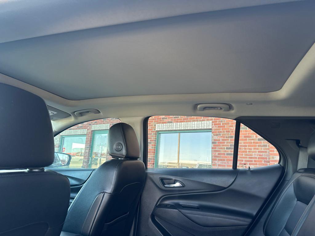 used 2021 Chevrolet Equinox car, priced at $23,000