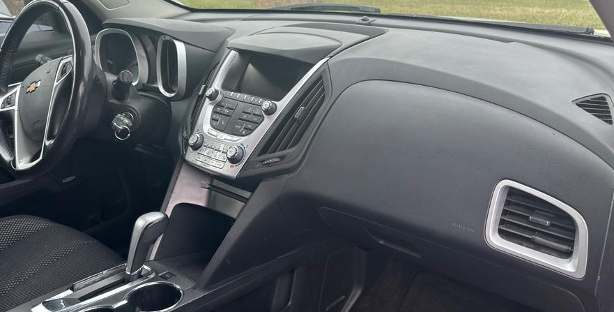 used 2015 Chevrolet Equinox car, priced at $14,000