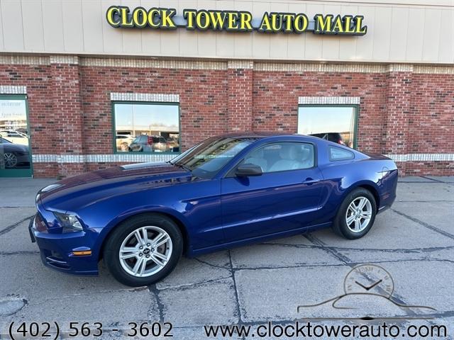 used 2014 Ford Mustang car