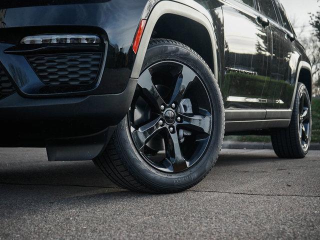 new 2025 Jeep Grand Cherokee car, priced at $49,530