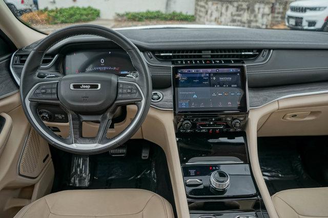 used 2022 Jeep Grand Cherokee car, priced at $34,991