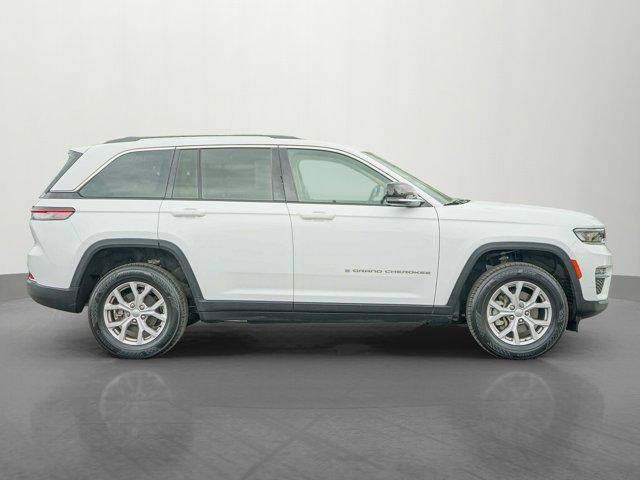 used 2022 Jeep Grand Cherokee car, priced at $34,991
