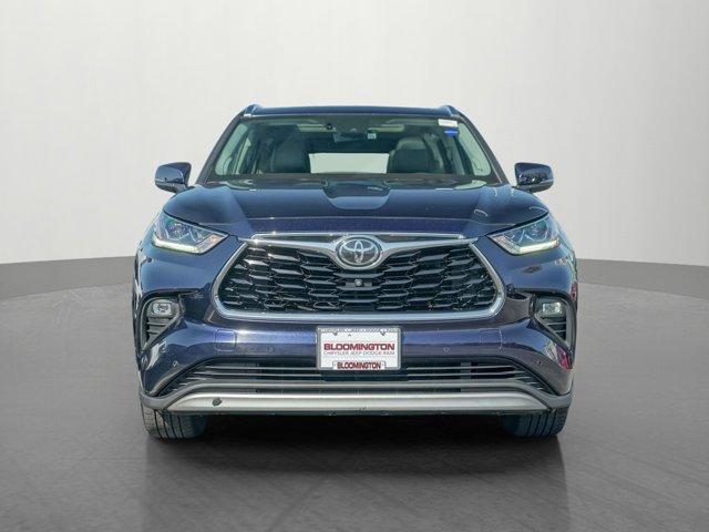 used 2020 Toyota Highlander car, priced at $30,991