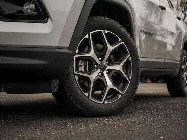 new 2025 Jeep Compass car, priced at $30,995