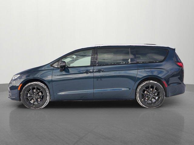 new 2025 Chrysler Pacifica car, priced at $50,081