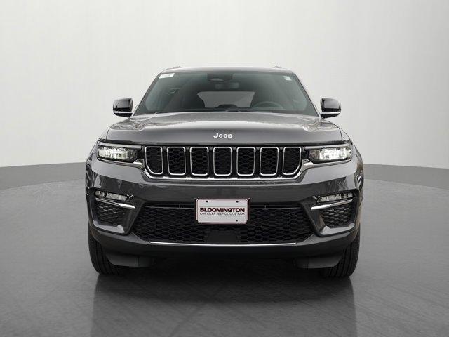 new 2025 Jeep Grand Cherokee car, priced at $44,495