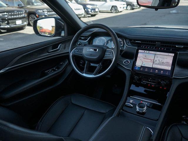 new 2025 Jeep Grand Cherokee car, priced at $44,495