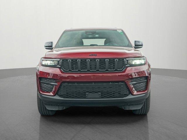 used 2024 Jeep Grand Cherokee car, priced at $40,500