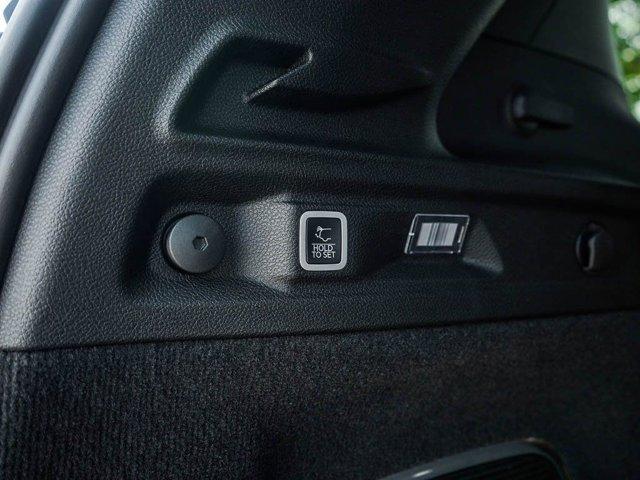 new 2025 Jeep Grand Cherokee L car, priced at $58,995