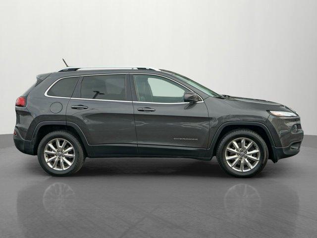 used 2015 Jeep Cherokee car, priced at $8,991