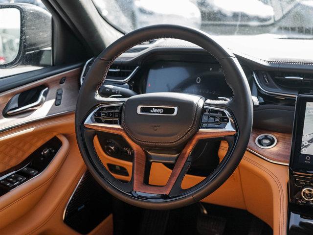 new 2025 Jeep Grand Cherokee car, priced at $66,700