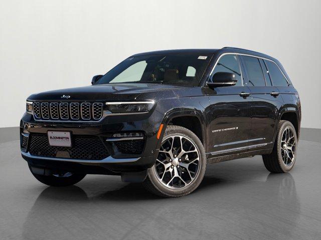 new 2025 Jeep Grand Cherokee car, priced at $66,700