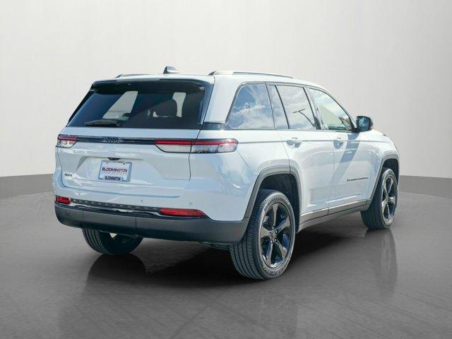 used 2022 Jeep Grand Cherokee car, priced at $35,591